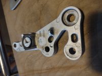 Right Peg Mount